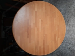 runder Esstisch