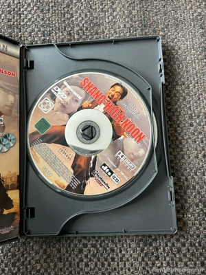 2 DVDs Shang-High Noon, Platinum Edition Bild 2
