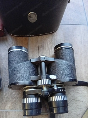 Antiquitäten :  2 Fotoapparate, 2 Ferngläser (Leitz, Zenit, Feria,Agfa)) Bild 7