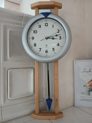 Funk-Wanduhr mit Quarzwerk  25x60 cm  mit Holzrahmen anstatt 79,90  nur Euro 25,-