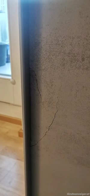 Kleiderschrank zu verschenken Bild 2