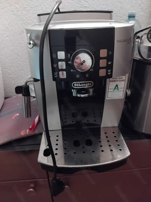 Kaffeevollautomat Delonghi