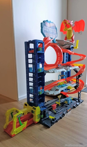 Hot Wheels Ultimative Garage 