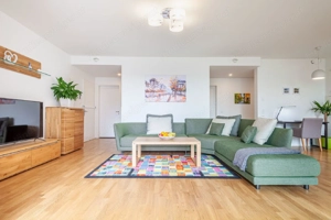 Wohnung voll möbliert mit 2 Zimmer