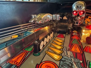 Flipper Terminator T2 Wie neu! Bild 4