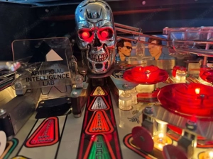 Flipper Terminator T2 Wie neu! Bild 2