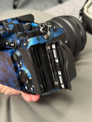 Sony a7R V spiegellose Kamera + 3 Objektive und viele Zubehörteile Bild 5