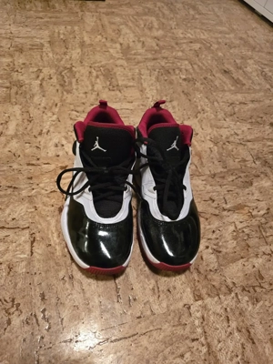 NIKE schuhe gr 40 Bild 2