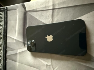 iPhone 14 Plus mit viel Zubehör wie neu  Bild 3
