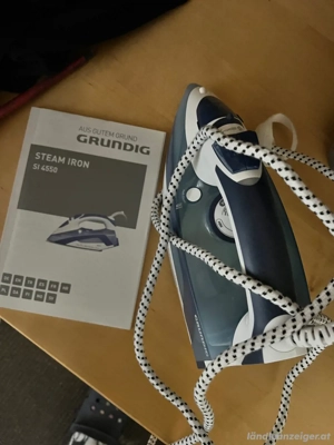 Grundig Dampfbügeleisen Bild 2