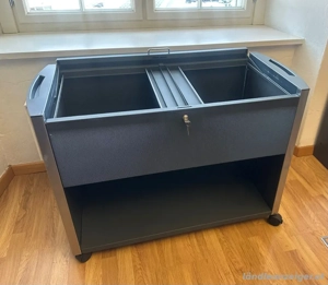 Aktenschränke Bild 2