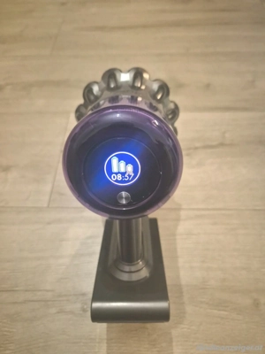Dyson V11 Absolute Extra Akku-Handstaubsauger in Nickel Blau Bild 3