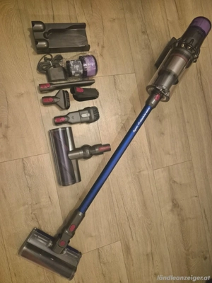 Dyson V11 Absolute Extra Akku-Handstaubsauger in Nickel Blau Bild 10