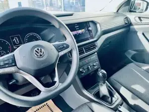 VW T-Cross Bild 6