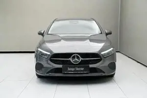 Mercedes-Benz A 180 d Kompaktlimousine W-Paket KAM SpurW  SpurH Bild 3