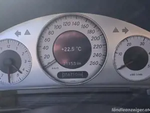Mercedes E 270 CDI Bild 2