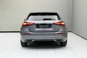 Mercedes-Benz A 180 d Kompaktlimousine W-Paket KAM SpurW  SpurH Bild 11