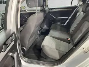 Volkswagen Passat Bild 7