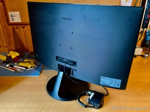 Samsung Monitor C27F390FHU Bild 2