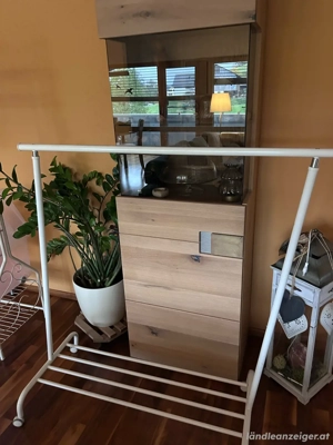 Kleiderst nder verschenken Bild 2