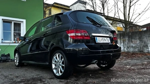 mercedes benz b180 automatic  Bild 2