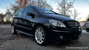 mercedes benz b180 automatic  Bild 3