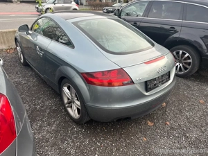 Audi TT  2.0 Bild 3