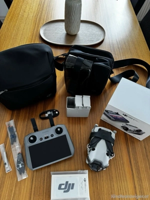 DJI Mini Pro 4 Drohne 