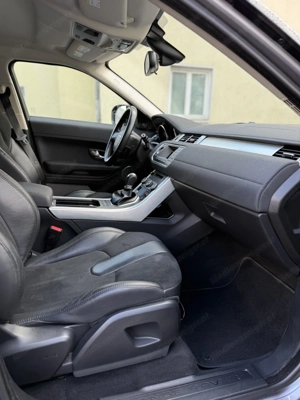 Land Rover Range Rover Evoque Pure 2,2 TD *AHK*Leder*SHZ*Tempomat* Bild 9