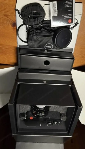 Leica Q3   Schwarz   Digitalkamera Summilux 28 1,7 60 MP