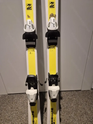 Head ski Supershape Größe 137 Bild 4