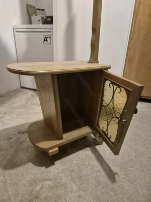 Antiker Retro-Beistelltisch mit integrierter Stehlampe Bild 4