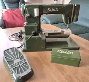 Antike Koffernähmaschine Marke Keller - funktionstüchtig