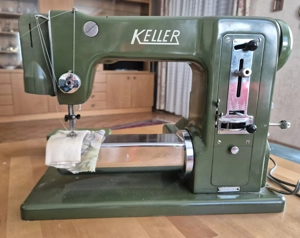 Antike Koffernähmaschine Marke Keller - funktionstüchtig Bild 3