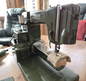 Antike Koffernähmaschine Marke Keller - funktionstüchtig Bild 4