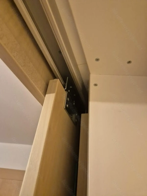 Spiegelschrank - Tischlerarbeit - zu verschenken - NEUWERTIG! Bild 3