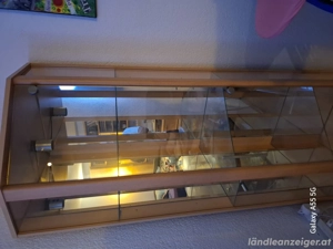 Eckvitrine 