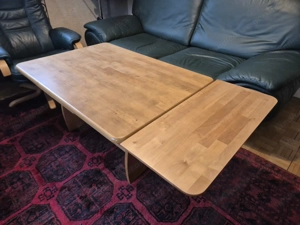 Couchtisch, ausziehbar und höhenverstellbar, massiv, gut erhalten Bild 4