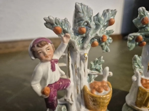 Porzellan-Zierfiguren "Obsternte" Junge und Mädchen Bild 2