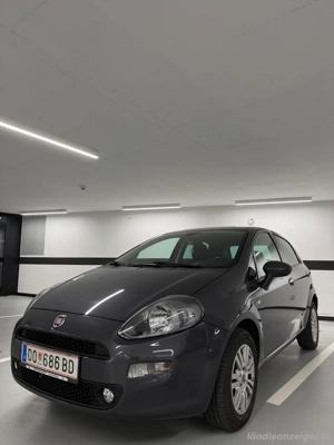 Fiat Grande Punto FIAT Punto 1.4 Natural Power Klein-  Kompaktwagen 2018 Sitzheizung Tempomat