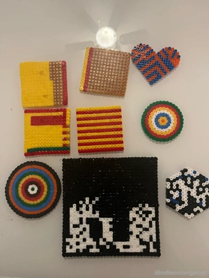 Untersetzer bunt aus Bügelperlen Bild 3