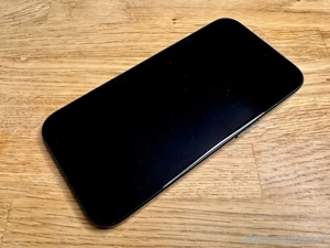 Apple iPhone 15 128 GB Black Dual SIM Bild 2