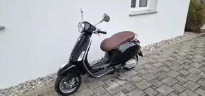 Verkaufe eine Vespa Primavera 50 2T in Schwarz Bild 7
