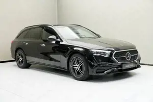 Mercedes-Benz E 300 de 4MATIC mit EQ Hybrid Technologie T-Modell Bild 2