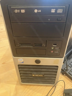 Verkaufe Stand PC mit Monitor, Tastatur und Maus