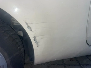 Fiat 500 aus Familienbesitz mit leichten Parkschäden Bild 7