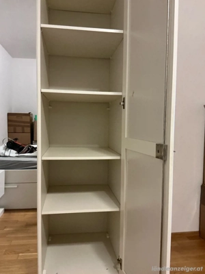 Kleiderkasten cremefarbig Bild 2