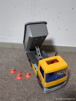 Kipplaster Playmobil Kinderspielzeug  Bild 5