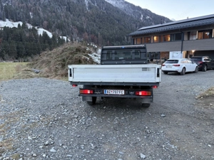 Ford Pritsche 350L Bild 5