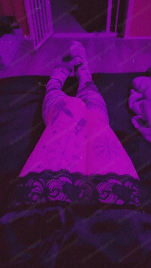 Goth Kitty bietet dir heißes.... Bild 2